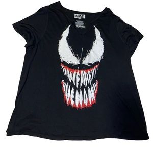 TORRID Marvel Venom Womens Plus Size 4X Fit Notch T-shirt
